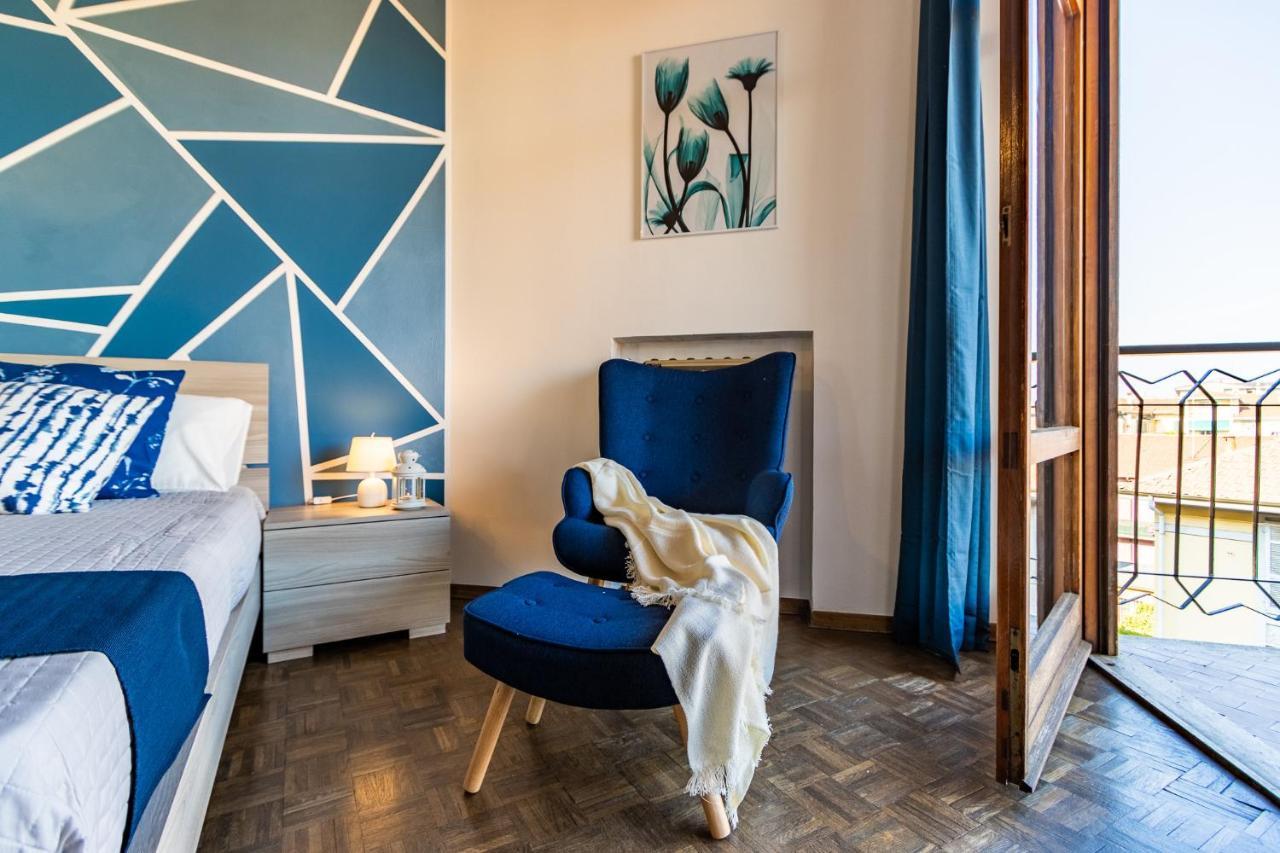 Blue Wave Apartment Arona - Lago Maggiore エクステリア 写真